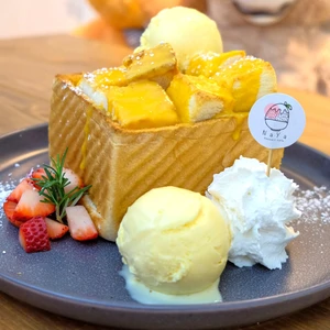 Salted Egg Custard Toasted