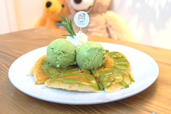 Green Tea Roti